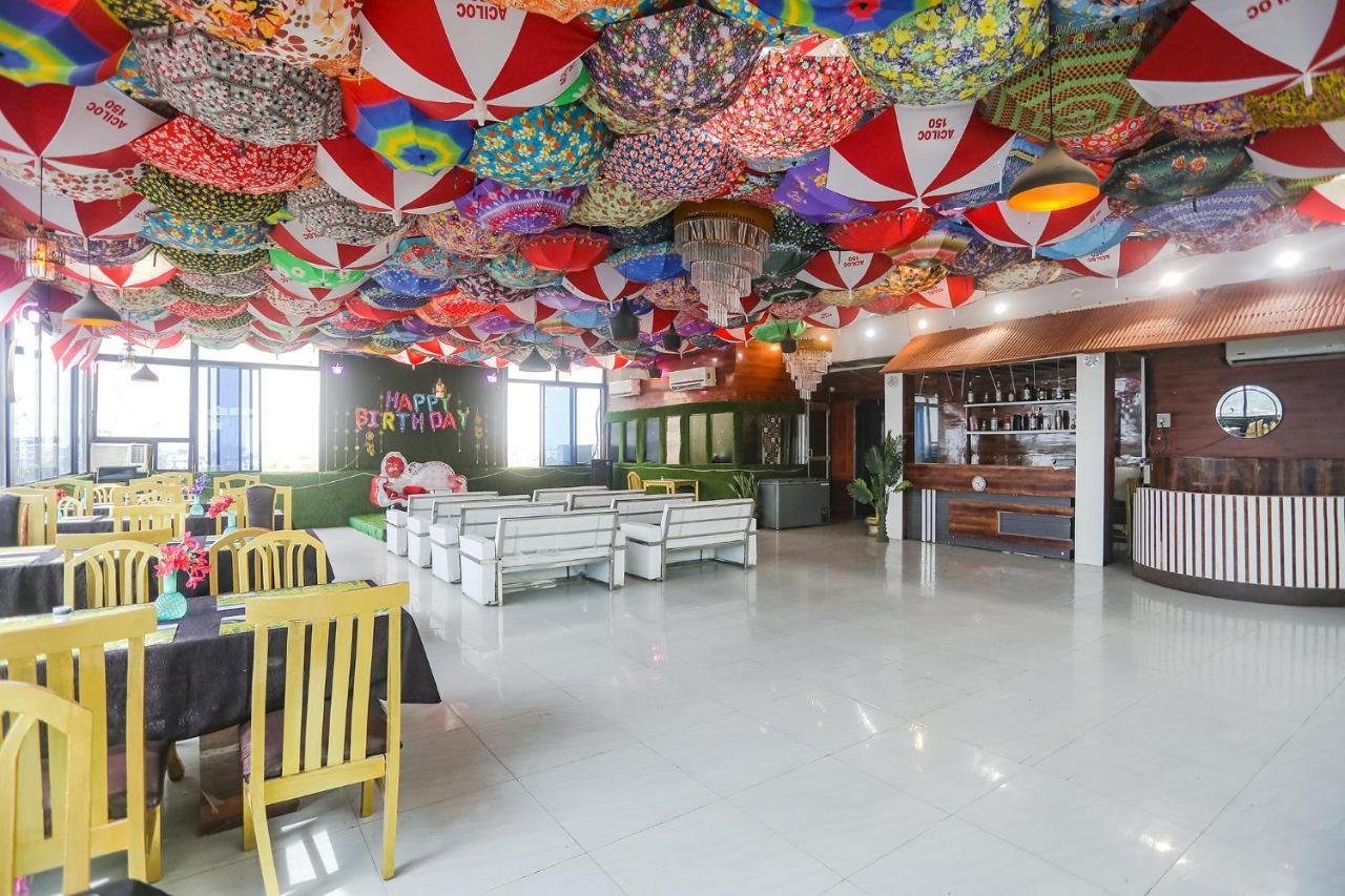 Fabexpress Umbrella Hotel Danapur Exterior photo